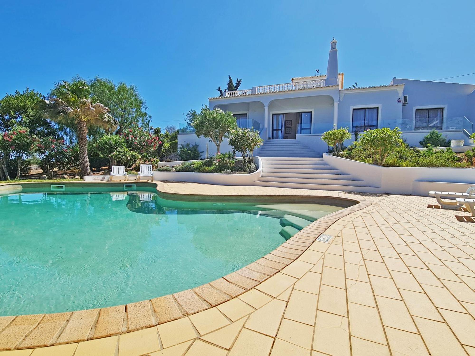 Casa Vitoria - With Private Pool Villa Pera Exterior photo